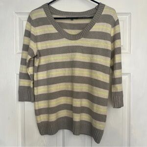 Gap Sweater Womens Size Medium Gray Striped Long Sleeve Tunic V-Neck